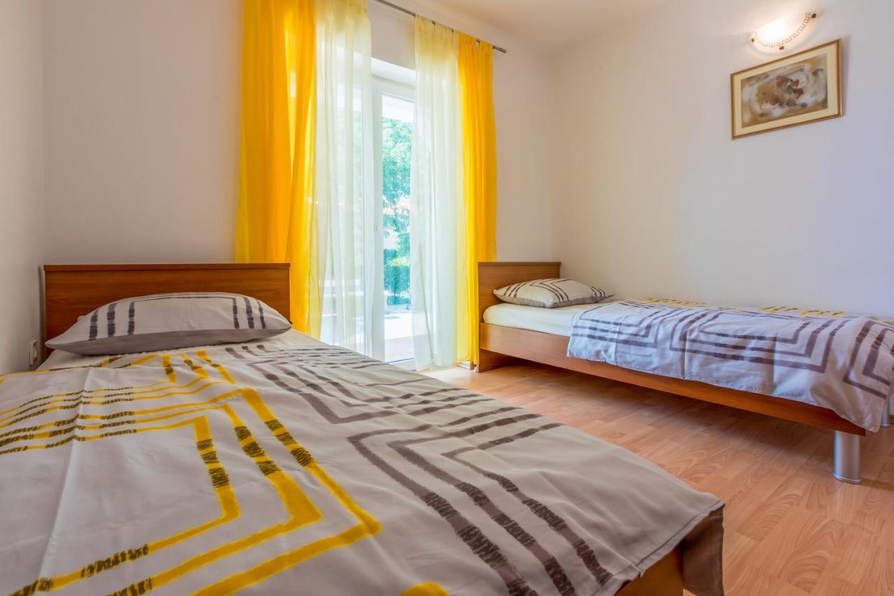 Apartments Barbara 3 Jadranovo Ngoại thất bức ảnh