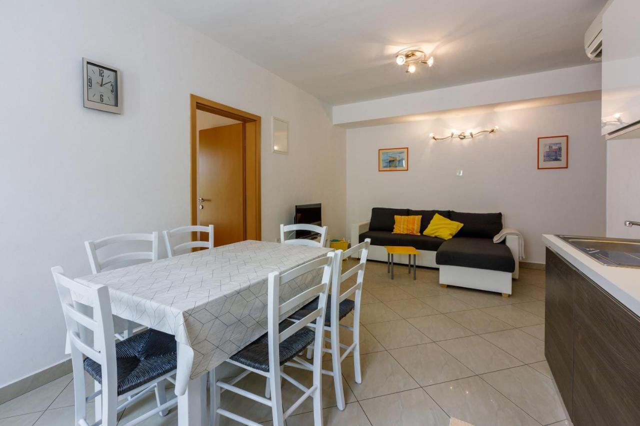 Apartments Barbara 3 Jadranovo Ngoại thất bức ảnh